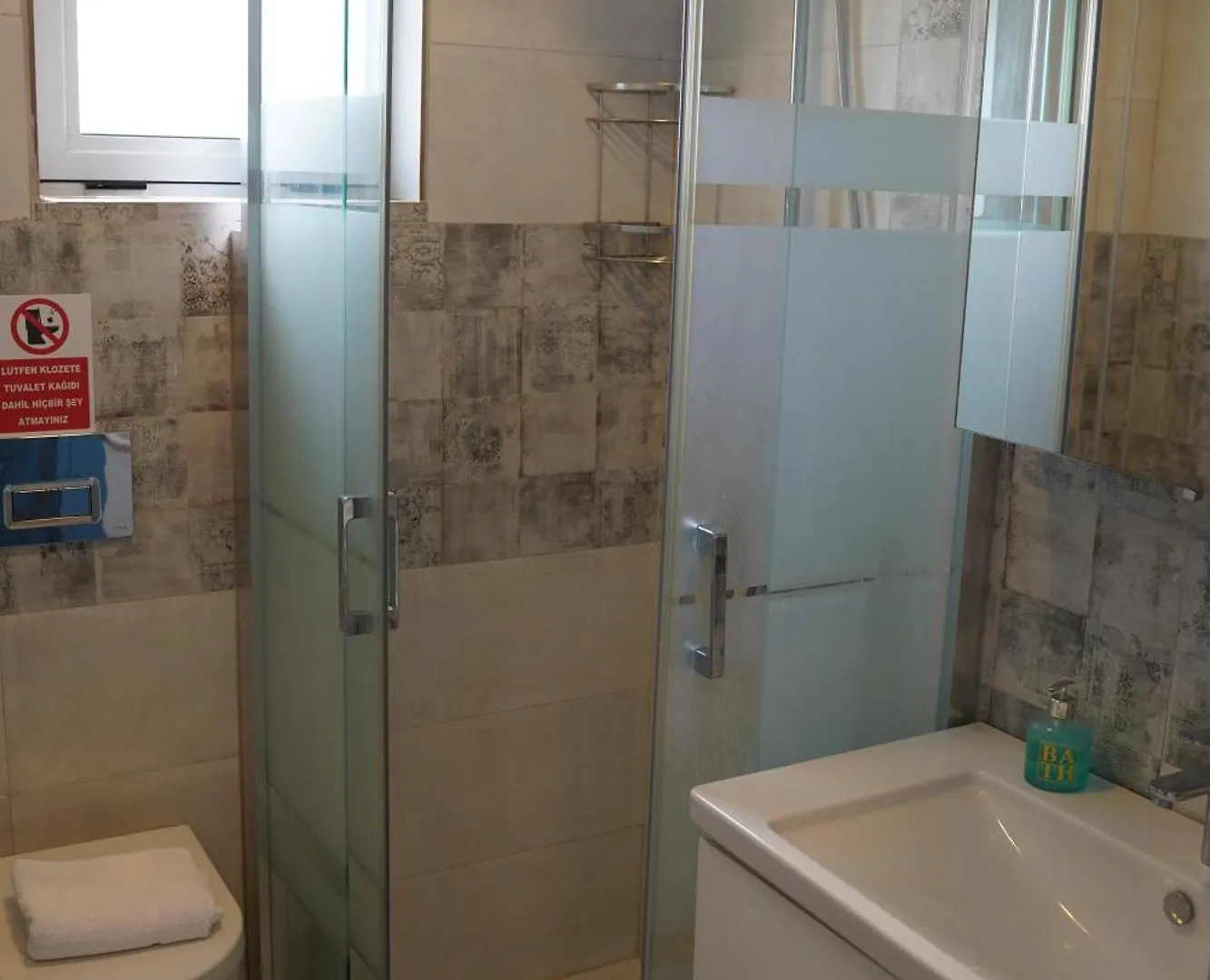 Çeşme Cayirli Butik Otel בית אירוח